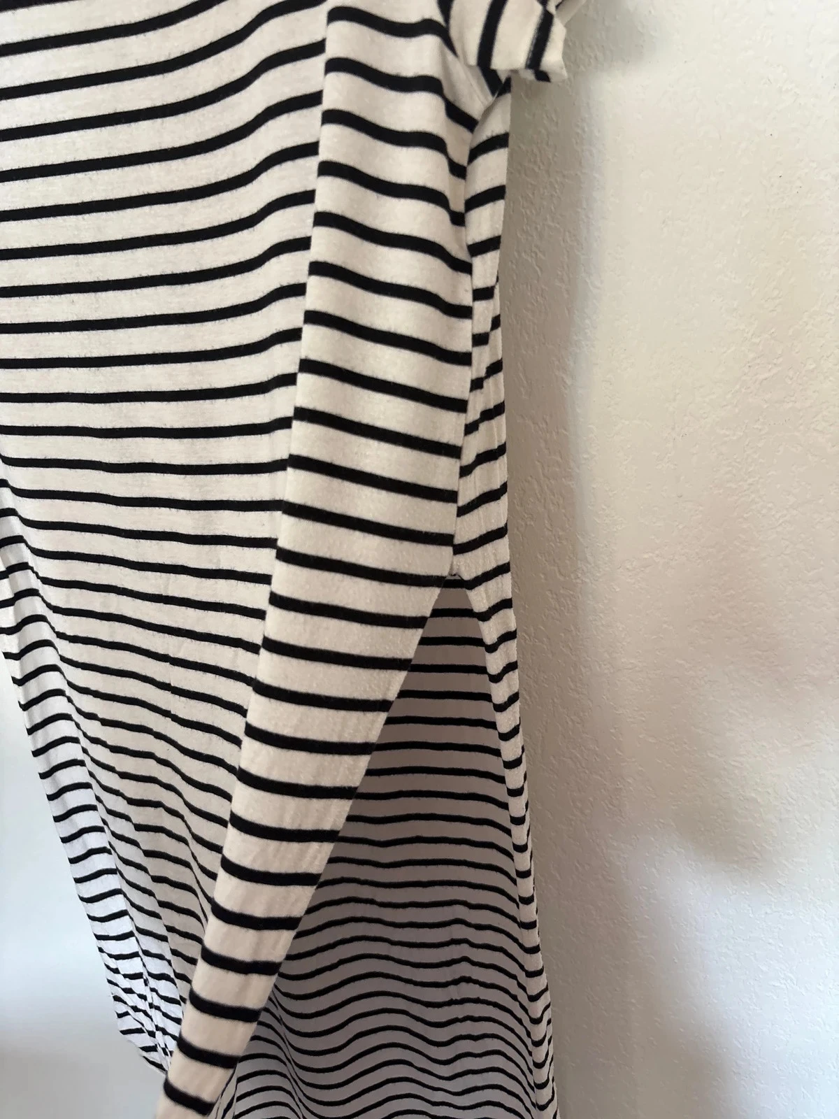 Vestido fendido de listras preto e branco Bershka tamanho S – photo 4